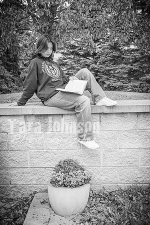 Zayaka Flores @ IA-LHS & Indian Springs - BW - TJP (24 of 93)