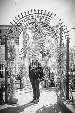 Evan Thompson - BW - TJP (50 of 50)