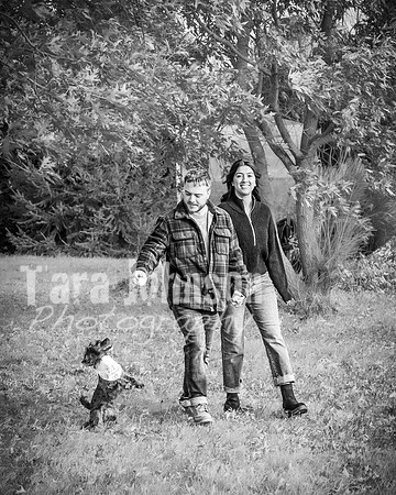 Garrett & MJ Engagement @ Willow Way - BW - TJP (13 of 74)