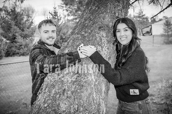 Garrett & MJ Engagement @ Willow Way - BW - TJP (71 of 74)