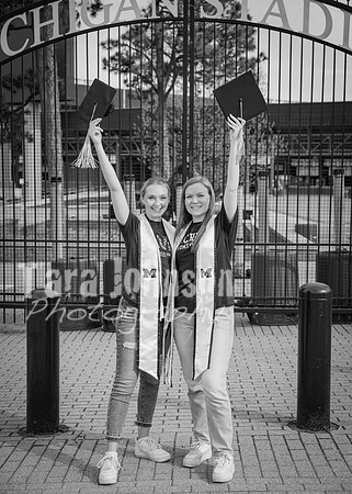 24 U of M Grad Photos - Audrey-60