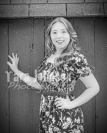 Sydney Moore @ Mill Race, Byers Homestead & Dodge Park #5 - BW - TJP (45 of 96)