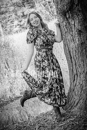 Sydney Moore @ Mill Race, Byers Homestead & Dodge Park #5 - BW - TJP (52 of 96)