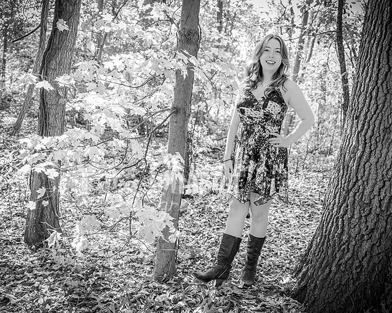 Sydney Moore @ Mill Race, Byers Homestead & Dodge Park #5 - BW - TJP (79 of 96)