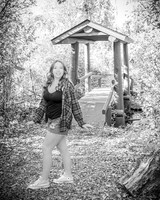 Sydney Moore @ Mill Race, Byers Homestead & Dodge Park #5 - BW - TJP (9 of 96)