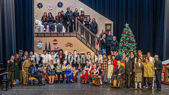 2025 LHS Theatre - IAWL - Cast & Crew - TJP (6 of 6)
