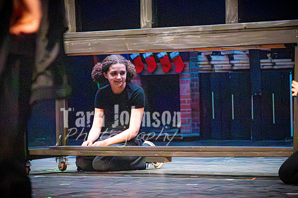 2025 LHS Theatre - Crew - TJP (1 of 3)