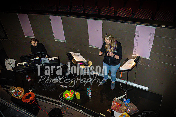 2022 MTC - White Xmas - Behind the Scenes (28 of 50)