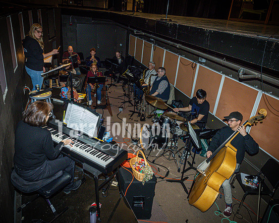 2022 MTC - White Xmas - Behind the Scenes (37 of 50)
