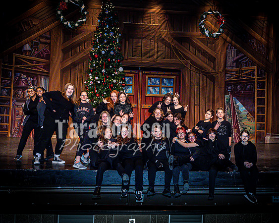 2022 MTC - White Xmas - Behind the Scenes (44 of 50)