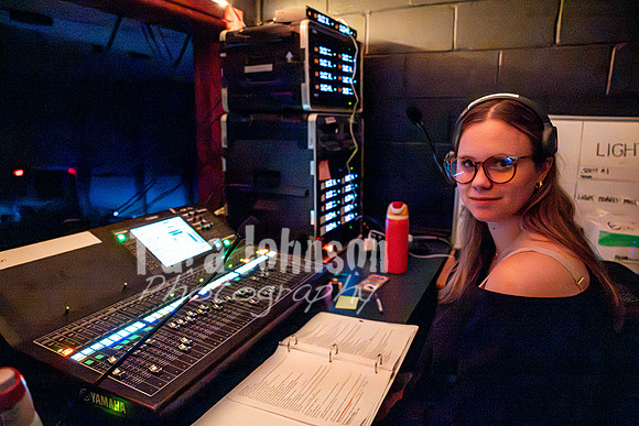 2025 LHS Theatre - IAWL - R3 (Soundbooth) - TJP (59 of 323)