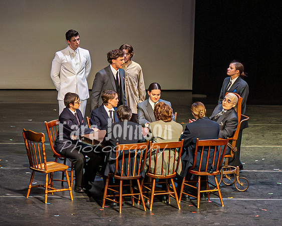 2025 LHS Theatre - IAWL - R3 (Soundbooth) - TJP (103 of 323)