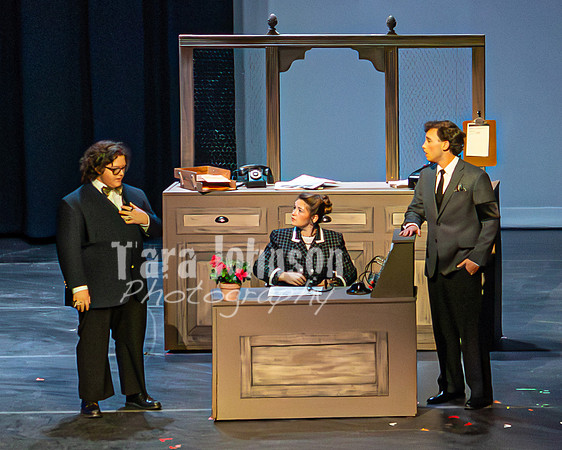 2025 LHS Theatre - IAWL - R3 (Soundbooth) - TJP (107 of 323)
