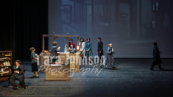 2025 LHS Theatre - IAWL - R3 (Soundbooth) - TJP (150 of 323)