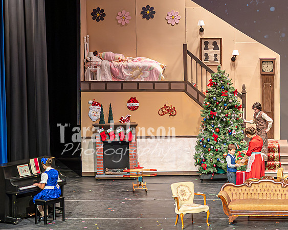 2025 LHS Theatre - IAWL - R3 (Soundbooth) - TJP (206 of 323)