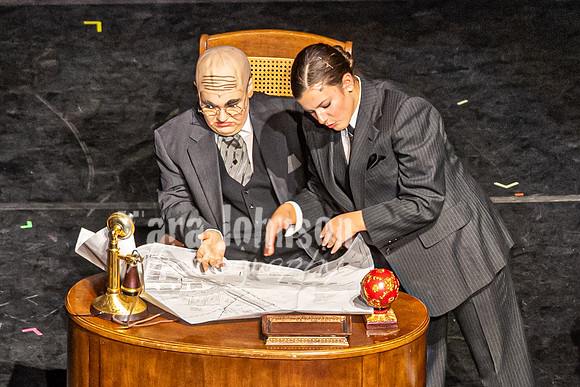2025 LHS Theatre - IAWL - Friday (Catwalks - Zoom) - TJP (187 of 375)