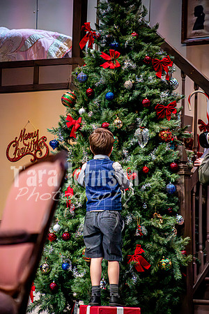 2025 LHS Theatre - R3 (Close Up) - TJP (73 of 266)