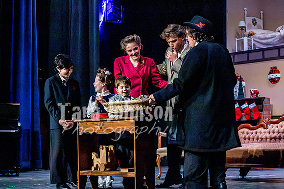 2025 LHS Theatre - R3 (Close Up) - TJP (202 of 266)