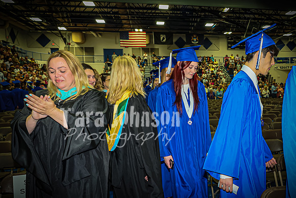 2022 LHS - Angle #1 Entrance- TJP (112 of 195)