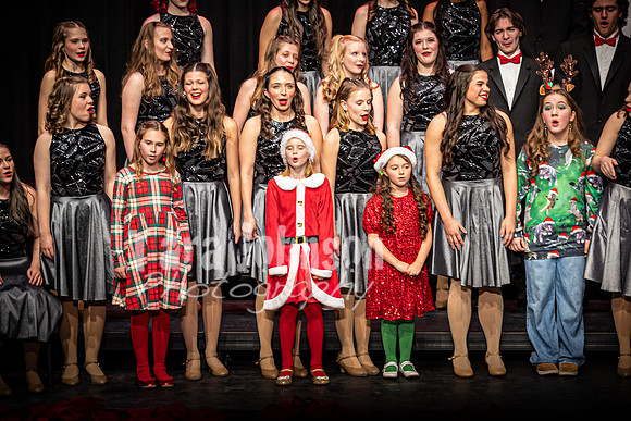 2025 MHS Vocals - Christmas Concert - TJP (64 of 413)
