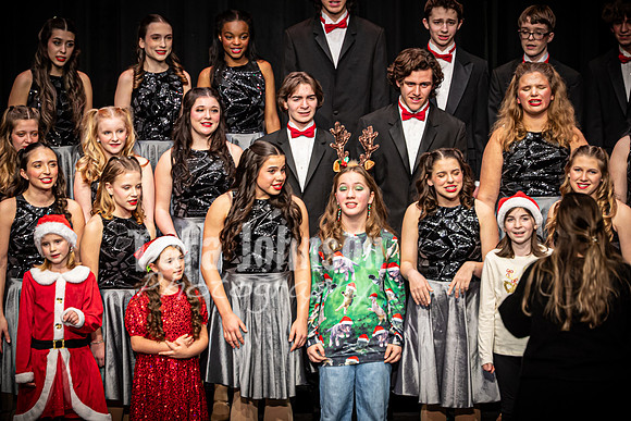 2025 MHS Vocals - Christmas Concert - TJP (85 of 413)