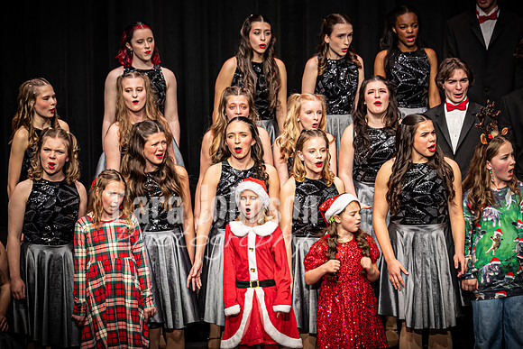 2025 MHS Vocals - Christmas Concert - TJP (89 of 413)