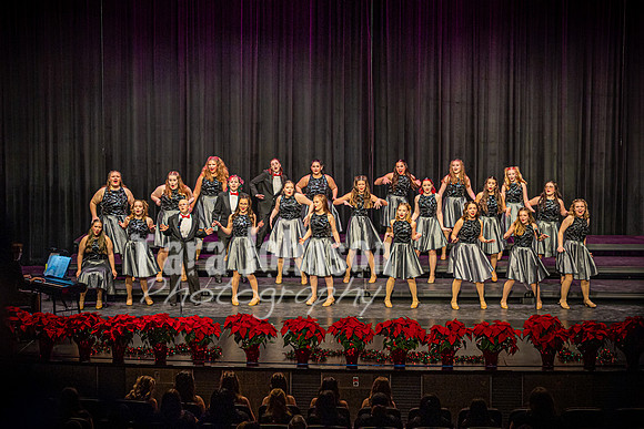 2025 MHS Vocals - Christmas Concert - TJP (180 of 413)