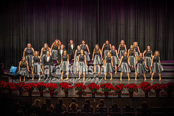 2025 MHS Vocals - Christmas Concert - TJP (181 of 413)