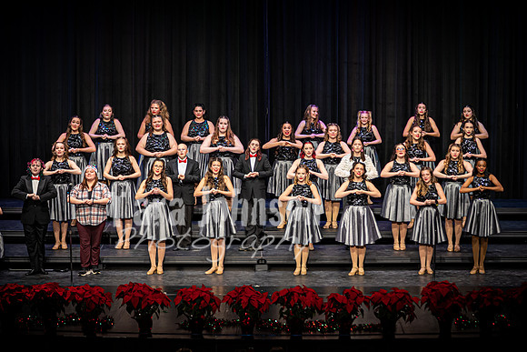 2025 MHS Vocals - Christmas Concert - TJP (187 of 413)