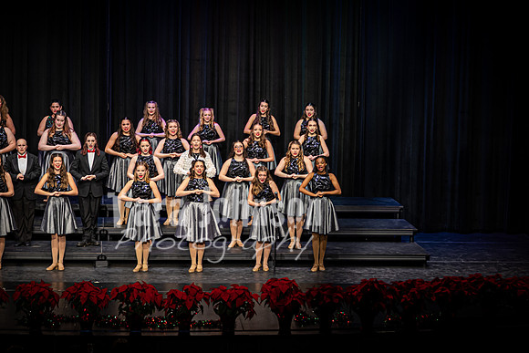 2025 MHS Vocals - Christmas Concert - TJP (189 of 413)