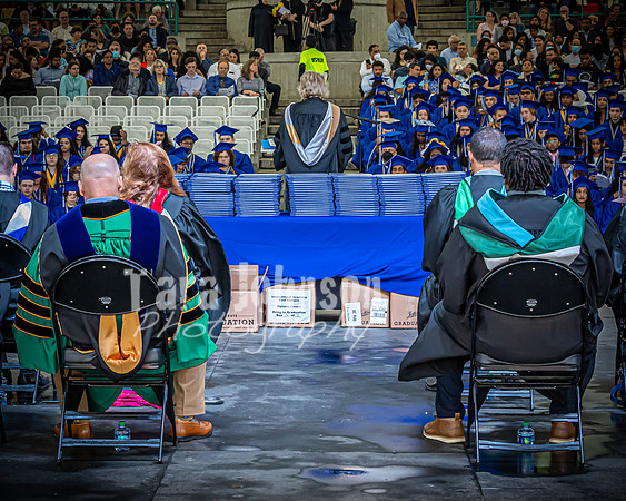 22 IA Grad - Candids & Ceremony - TJP (201 of 535)