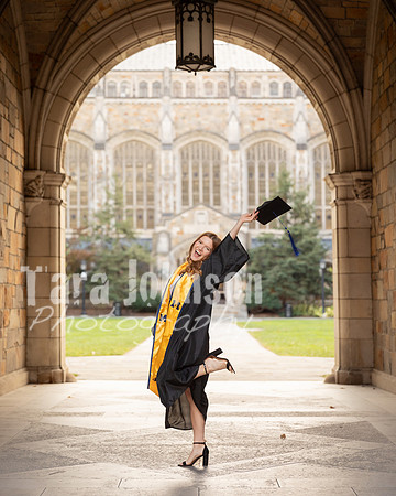 Grad_Photos_Hailey_N_F25 (9 of 76)