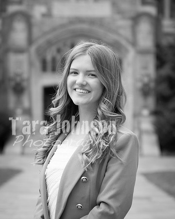 Grad_Photos_Hailey_N_F25_BW (54 of 76)