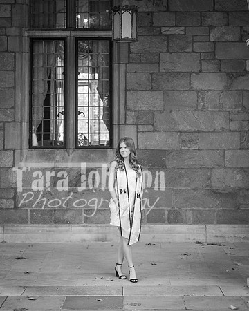 Grad_Photos_Hailey_N_F25_BW (29 of 76)