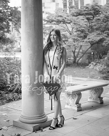 Grad_Photos_Hailey_N_F25_BW (20 of 76)
