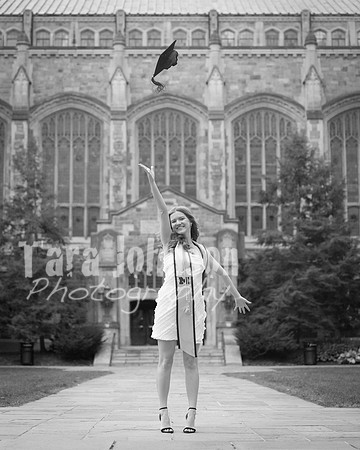 Grad_Photos_Hailey_N_F25_BW (50 of 76)