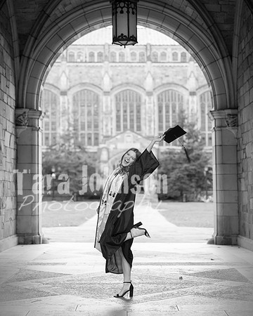 Grad_Photos_Hailey_N_F25_BW (9 of 76)