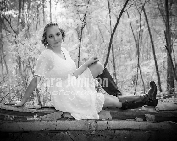 Arden Schultz - BW - TJP (8 of 35)
