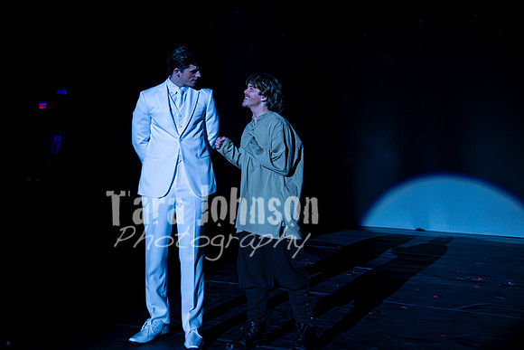 2025 LHS Theatre - IAWL - Monday (On Stage) - TJP (46 of 1042)