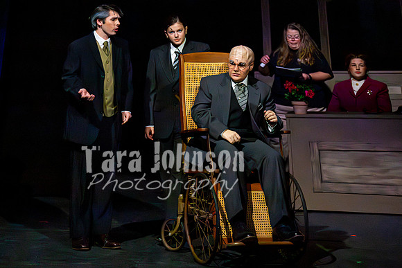 2025 LHS Theatre - IAWL - Monday (On Stage) - TJP (77 of 1042)