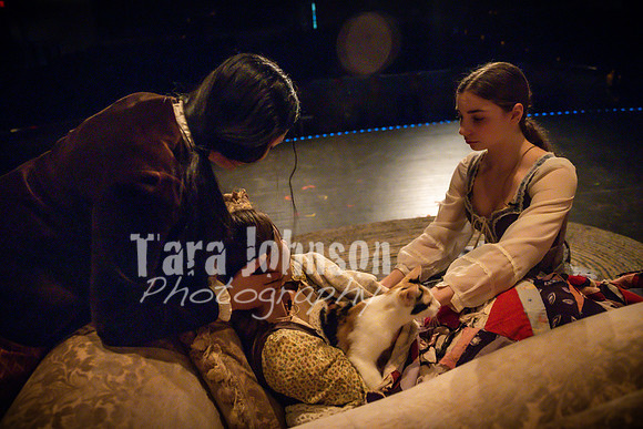 2022 LHS Theatre - LW - Cats -Rehearsal - TJP (27 of 58)