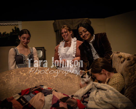 2022 LHS Theatre - LW - Cats -Rehearsal - TJP (45 of 58)