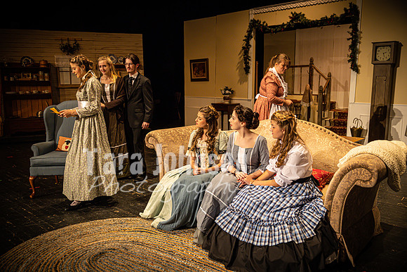 2022 LHS Theatre - LW - Rehearsal 1 - Act 2 - TJP (84 of 589)