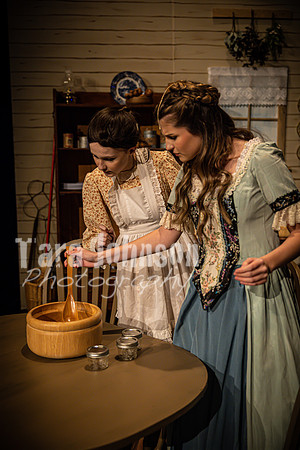 2022 LHS Theatre - LW - Rehearsal 1 - Act 2 - TJP (93 of 589)