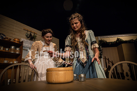 2022 LHS Theatre - LW - Rehearsal 1 - Act 2 - TJP (96 of 589)