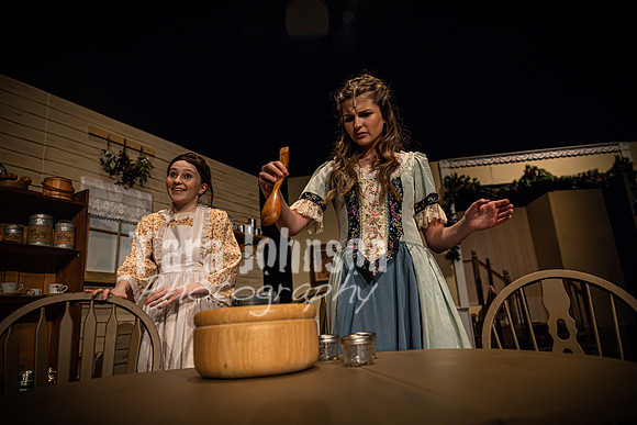 2022 LHS Theatre - LW - Rehearsal 1 - Act 2 - TJP (98 of 589)