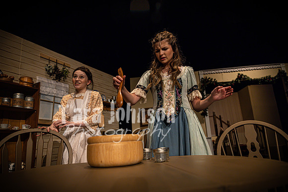 2022 LHS Theatre - LW - Rehearsal 1 - Act 2 - TJP (99 of 589)