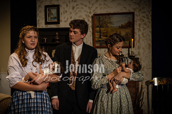 2022 LHS Theatre - LW - Rehearsal 1 - Act 2 - TJP (160 of 589)