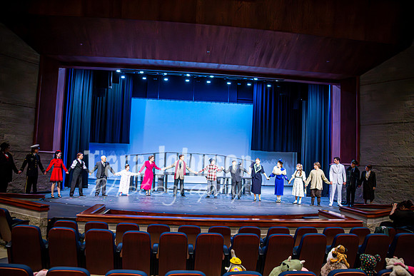 2025 LHS Theatre - IAWL - Wednesday (On Stage) - TJP (28 of 1584)