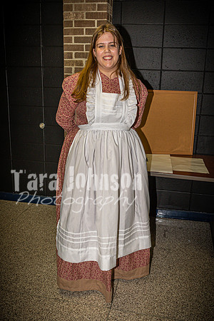 2022 LHS Theatre - LW - Behind the Scenes - TJP (14 of 49)